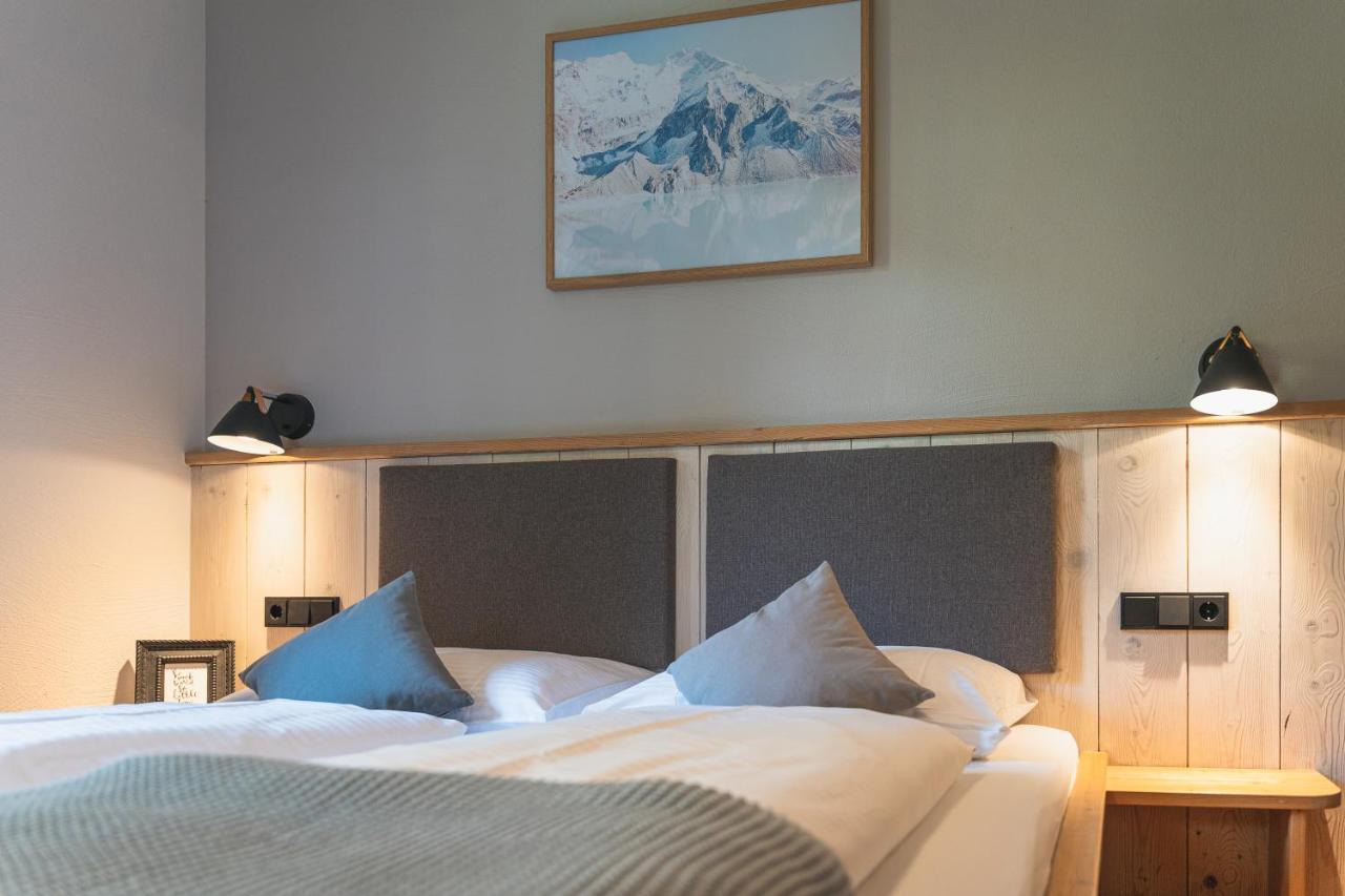 Dorfchalets & Apartments - Authentic Experience In Centre Of Kaprun Including Tauernspa And Summercard Exteriér fotografie