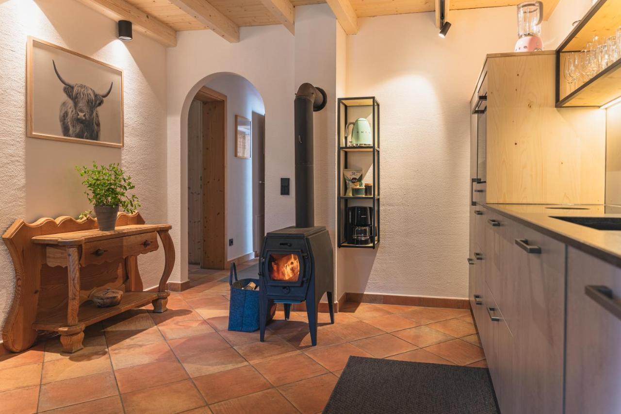 Dorfchalets & Apartments - Authentic Experience In Centre Of Kaprun Including Tauernspa And Summercard Exteriér fotografie