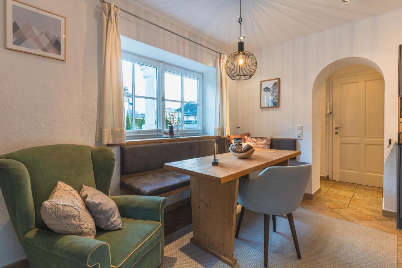 Dorfchalets & Apartments - Authentic Experience In Centre Of Kaprun Including Tauernspa And Summercard Exteriér fotografie