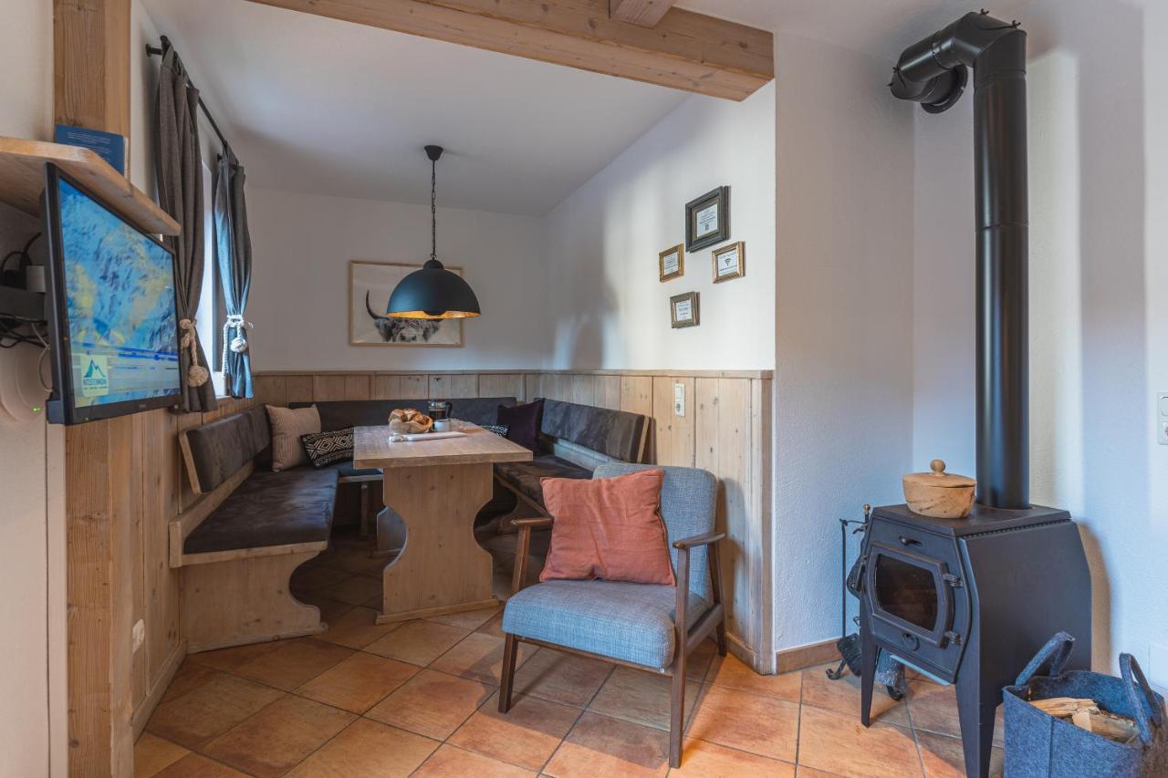 Dorfchalets & Apartments - Authentic Experience In Centre Of Kaprun Including Tauernspa And Summercard Exteriér fotografie