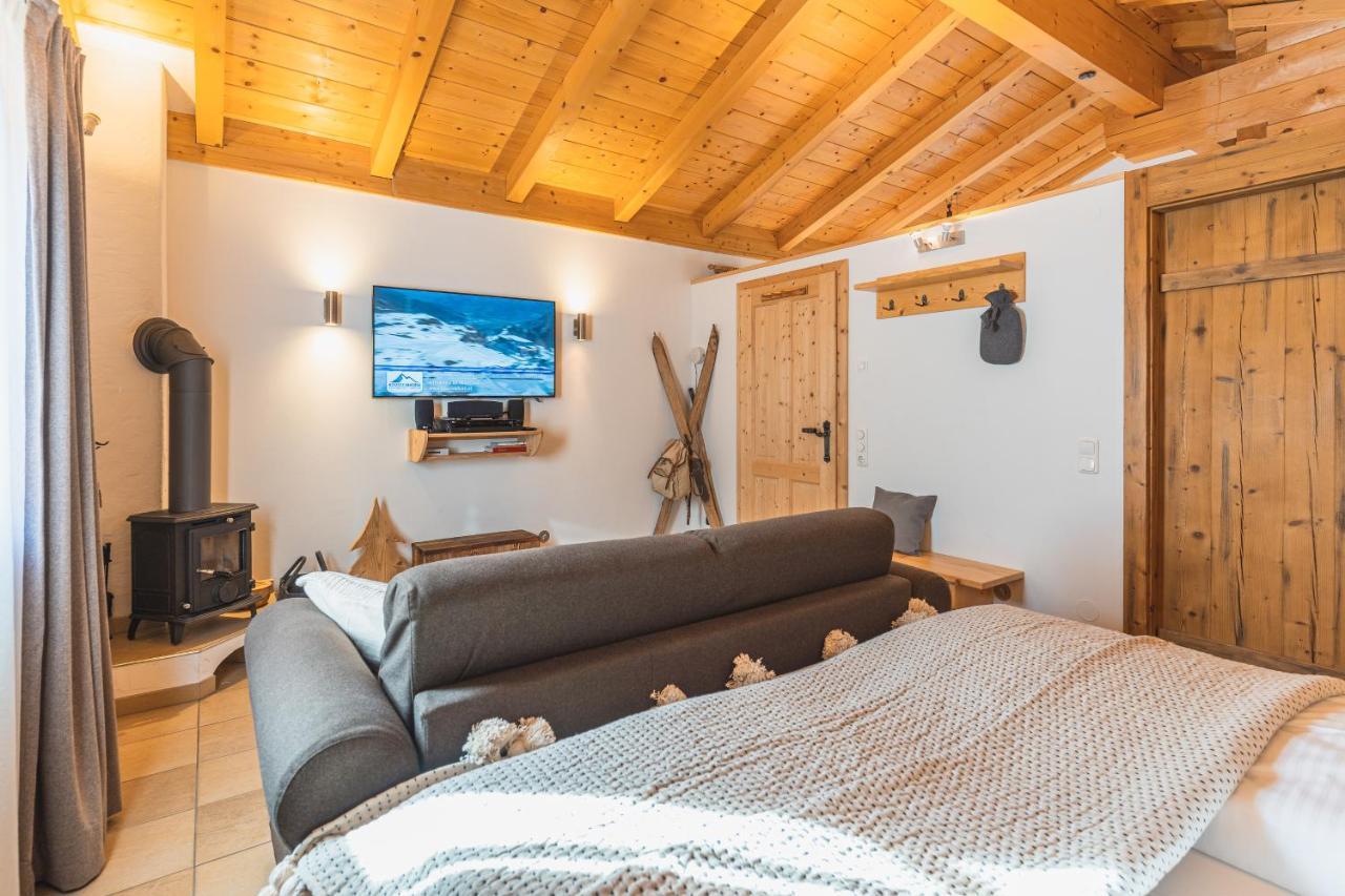 Dorfchalets & Apartments - Authentic Experience In Centre Of Kaprun Including Tauernspa And Summercard Exteriér fotografie