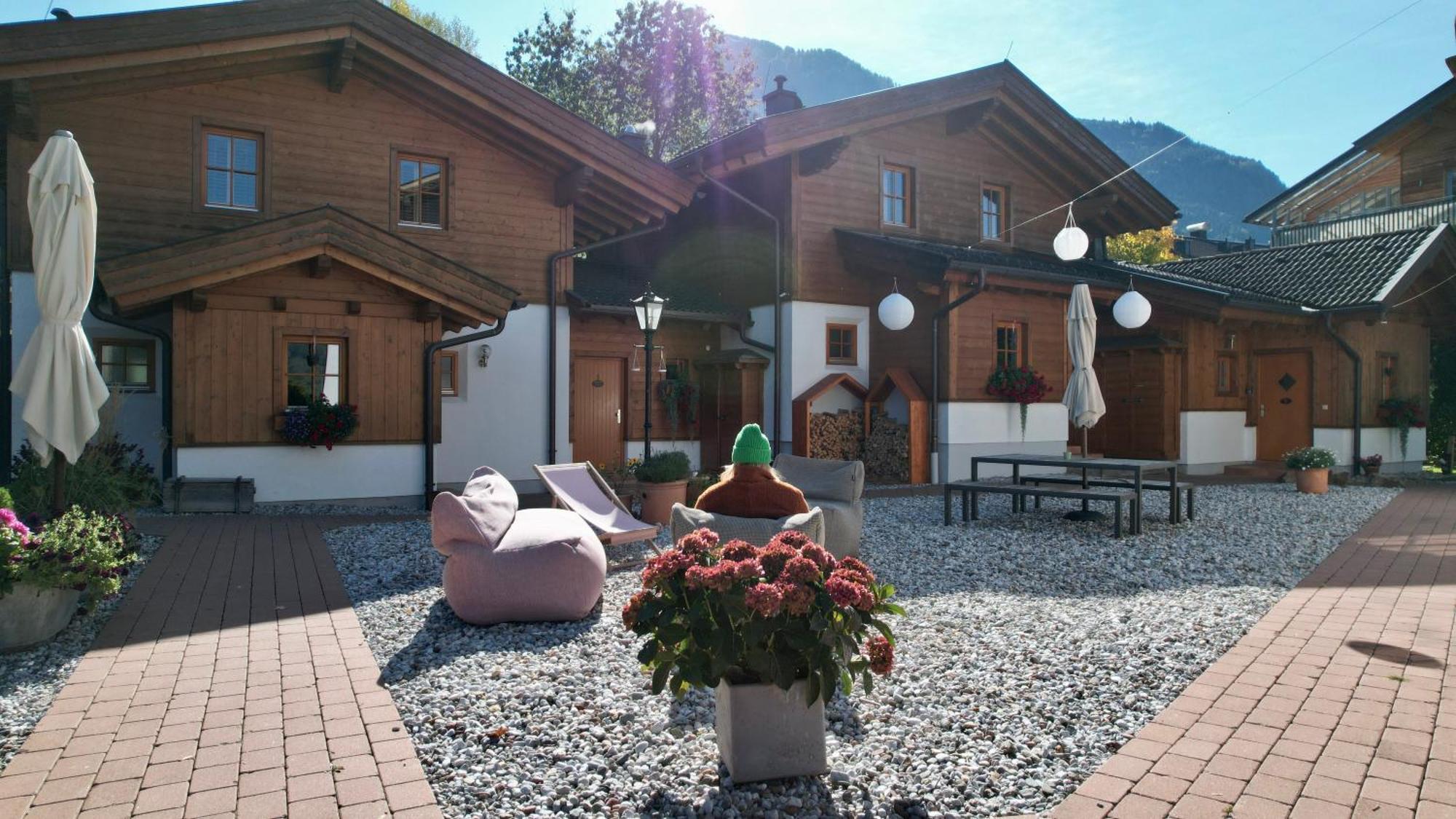 Dorfchalets & Apartments - Authentic Experience In Centre Of Kaprun Including Tauernspa And Summercard Exteriér fotografie